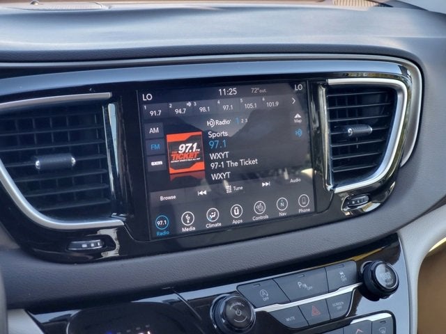 2018 Chrysler Pacifica Touring L Plus