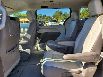2018 Chrysler Pacifica Touring L Plus