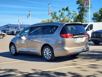 2018 Chrysler Pacifica Touring L Plus