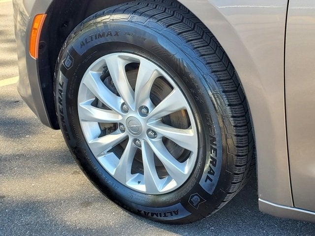 2018 Chrysler Pacifica Touring L Plus