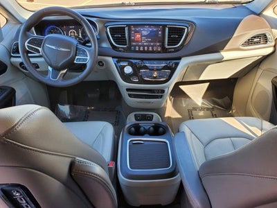 2018 Chrysler Pacifica Touring L Plus