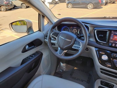 2018 Chrysler Pacifica Touring L Plus