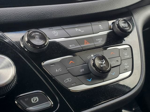 2019 Chrysler Pacifica Touring Plus