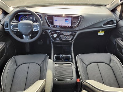 2027 Chrysler Pacifica PACIFICA LIMITED