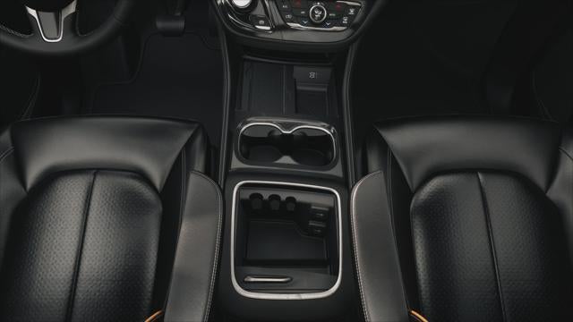 2027 Chrysler Pacifica PACIFICA LIMITED