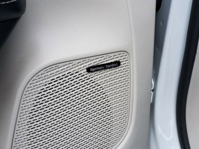 2022 Chrysler Pacifica Hybrid Limited
