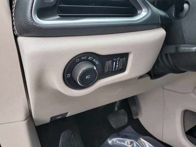 2022 Chrysler Pacifica Hybrid Limited