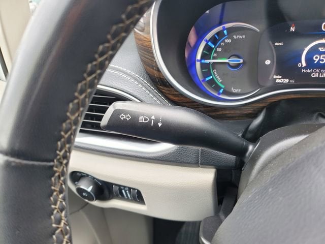2022 Chrysler Pacifica Hybrid Limited