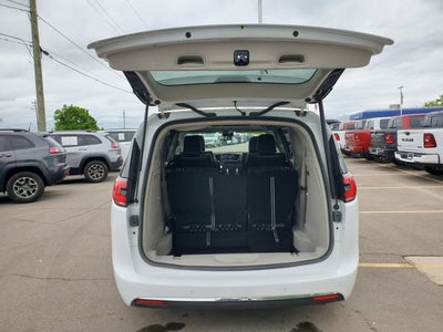 2022 Chrysler Pacifica Hybrid Limited