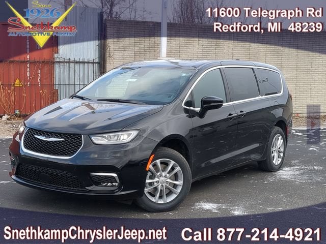 2026 Chrysler Pacifica PACIFICA SELECT AWD