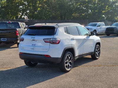 2026 Jeep Compass COMPASS LIMITED 4X4