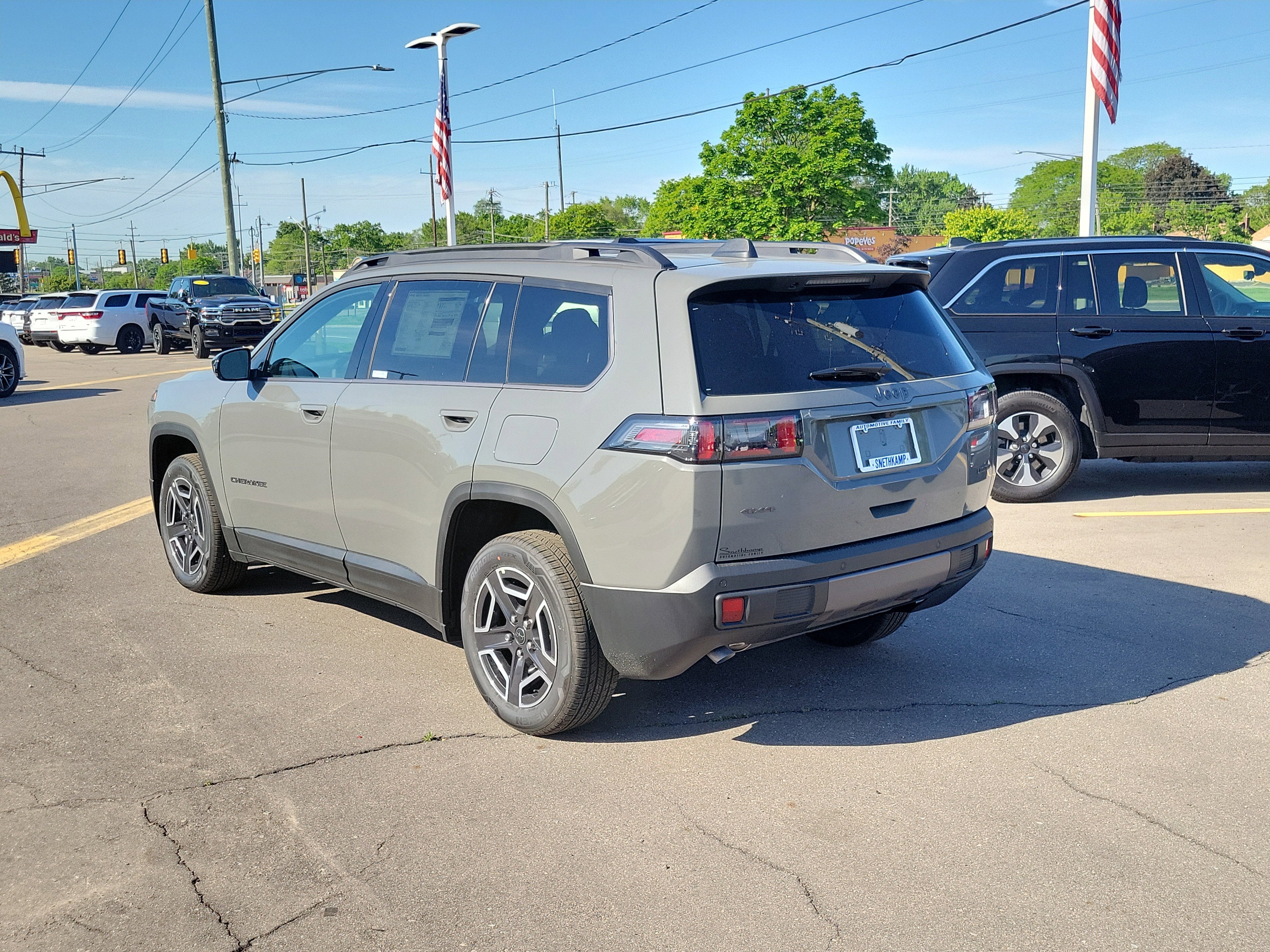 2026 Jeep Cherokee CHEROKEE LIMITED 4X4