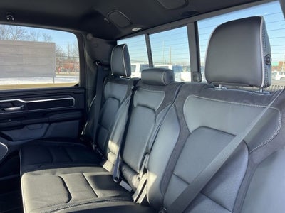 2026 RAM 1500 Laramie Crew Cab 4x4 5'7' Box