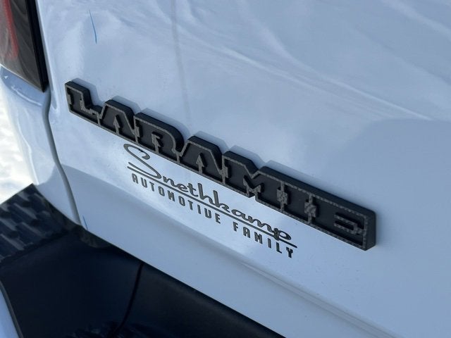 2026 RAM 1500 Laramie Crew Cab 4x4 5'7' Box