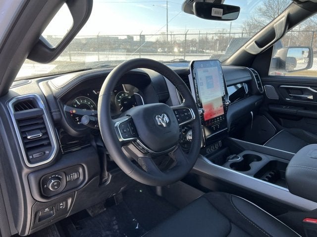 2026 RAM 1500 Laramie Crew Cab 4x4 5'7' Box