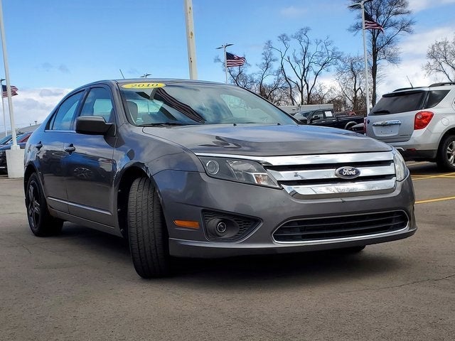 Used 2010 Ford Fusion SE with VIN 3FAHP0HAXAR401526 for sale in Redford Charter Township, MI