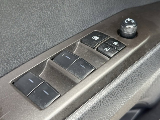 2023 Toyota Camry SE Nightshade Edition